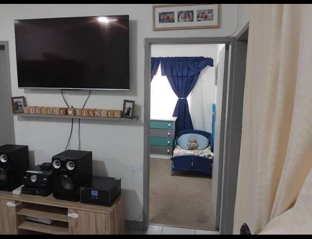 3 BEDROOM TOWNHOUSE FOR SALE IN ELSPARK